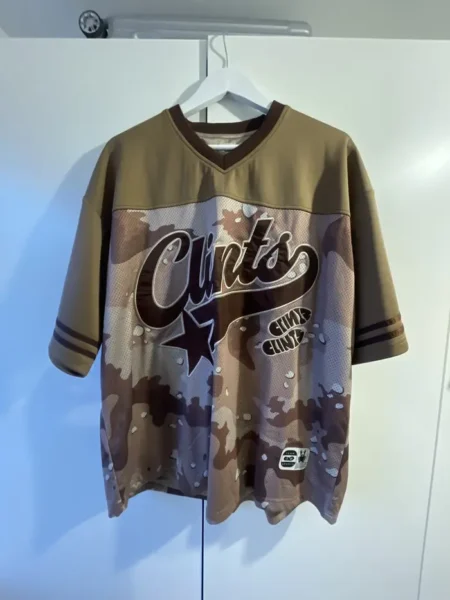 Clint’s brown camo jersey